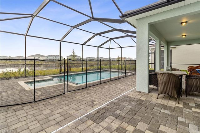 2516 Kona WAY, Naples, FL 34120