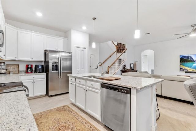 2516 Kona WAY, Naples, FL 34120