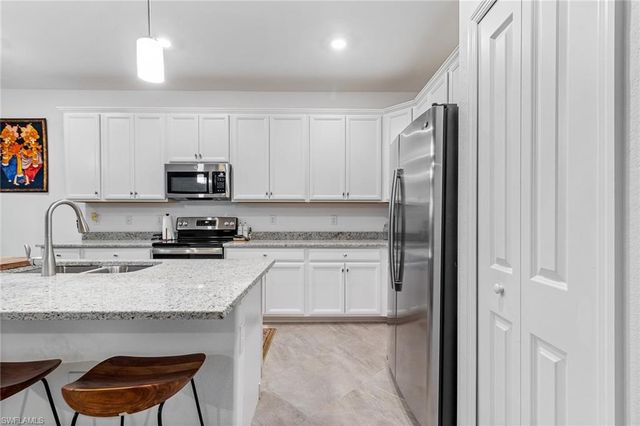 2516 Kona WAY, Naples, FL 34120