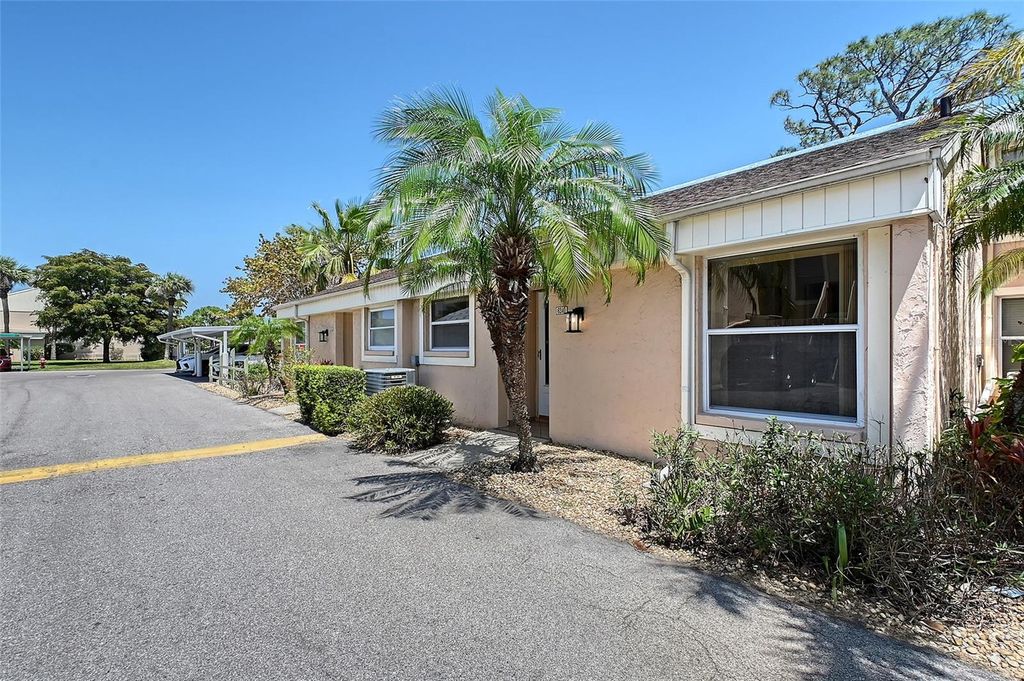 6240 7TH AVENUE W 6240, Bradenton, FL 34209