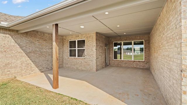 217 Olde Mill Court, Jones, OK 73049