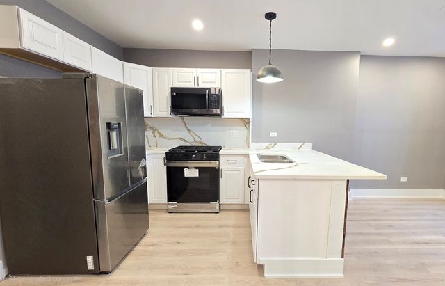 2135 S Millard Avenue, Chicago, IL 60623