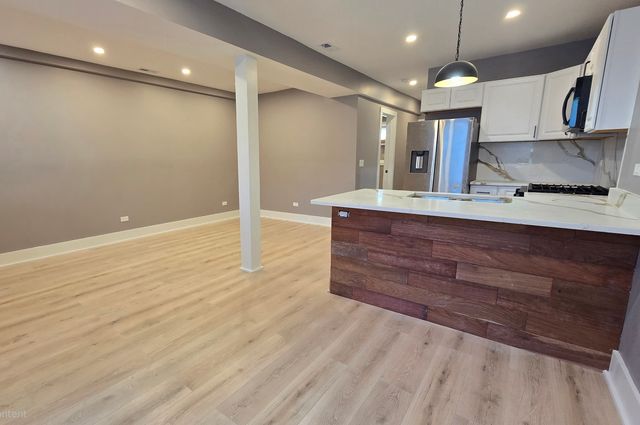 2135 S Millard Avenue, Chicago, IL 60623