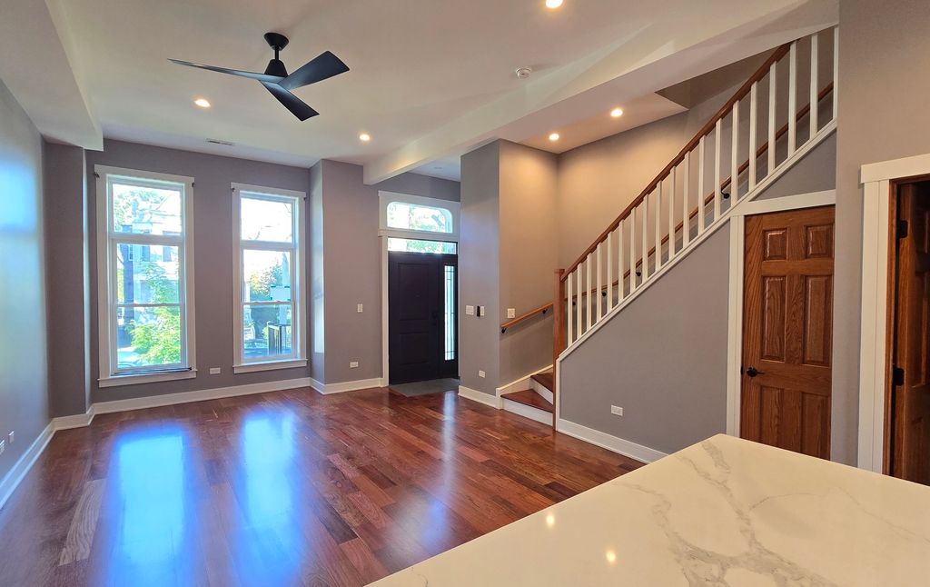 2135 S Millard Avenue, Chicago, IL 60623 — photo 4