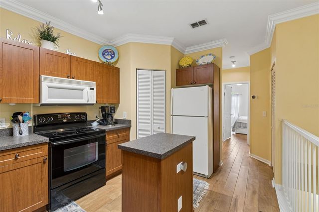 2261 TUSCANY TRACE 102, Palm Harbor, FL 34683