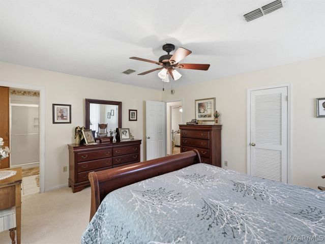 691 Hazel Green Drive, Wetumpka, AL 36093