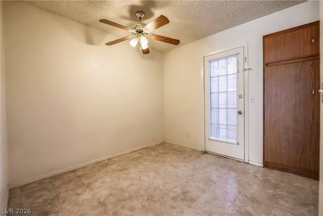 566 Kristin Lane, Henderson, NV 89011
