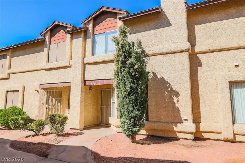 566 Kristin Lane, Henderson, NV 89011