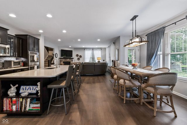 10123 Landis Boulevard, Fishers, IN 46040