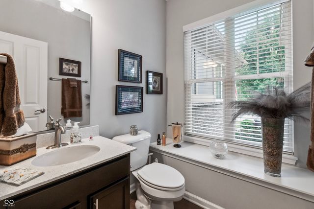 10123 Landis Boulevard, Fishers, IN 46040