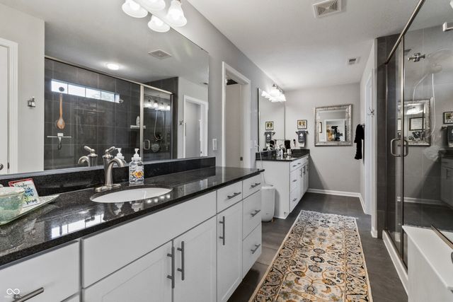 10123 Landis Boulevard, Fishers, IN 46040