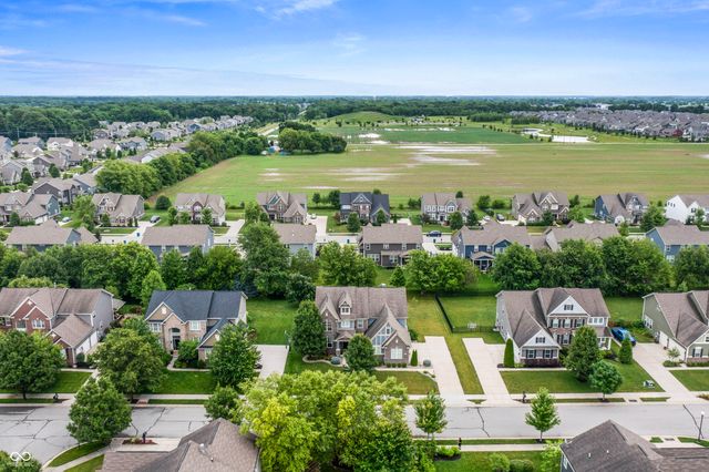 10123 Landis Boulevard, Fishers, IN 46040