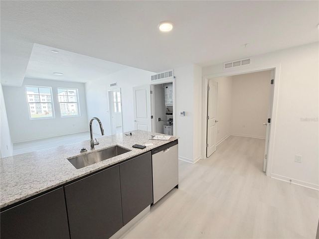 5587 MILLENIA PARK BLVD, UNIT 221 221, Orlando, FL 32839