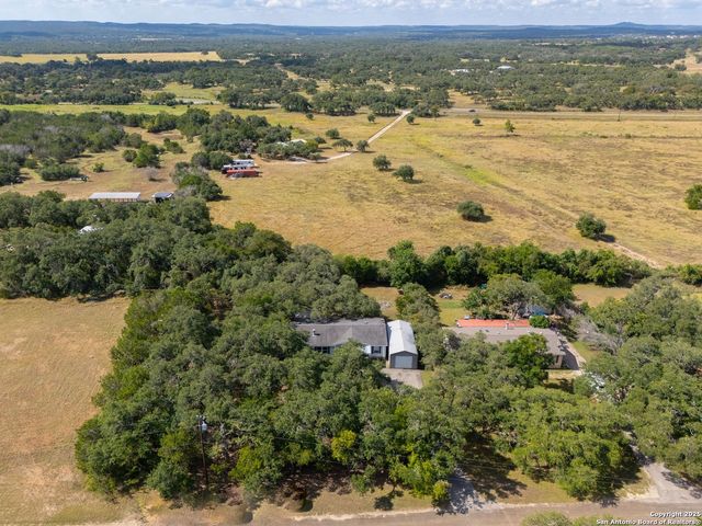 480 Rangeland, Blanco, TX 78606