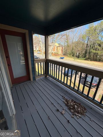 5516 Mountain Springs Circle, Stone Mountain, GA 30088