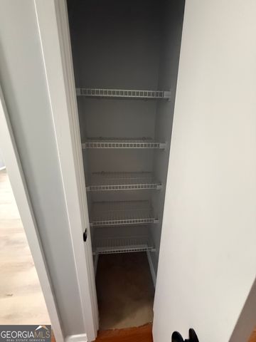 5516 Mountain Springs Circle, Stone Mountain, GA 30088