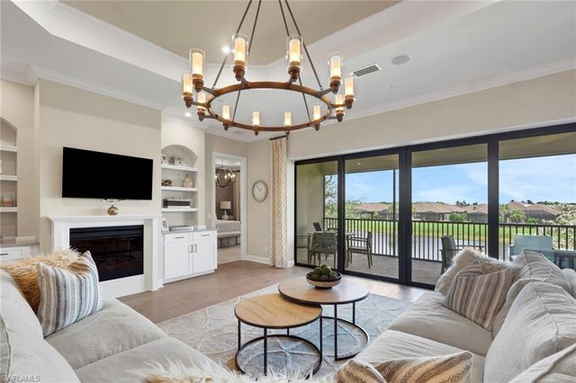15256 Zeno WAY 203, Naples, FL 34114