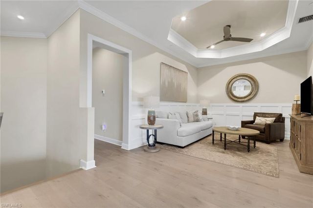 15256 Zeno WAY 203, Naples, FL 34114