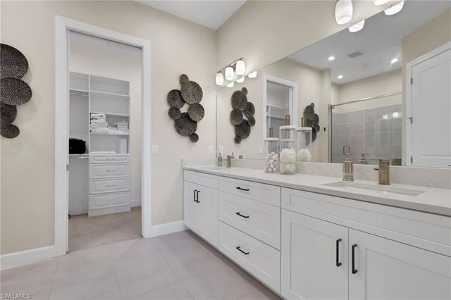 15256 Zeno WAY 203, Naples, FL 34114