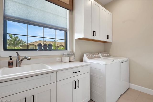 15256 Zeno WAY 203, Naples, FL 34114