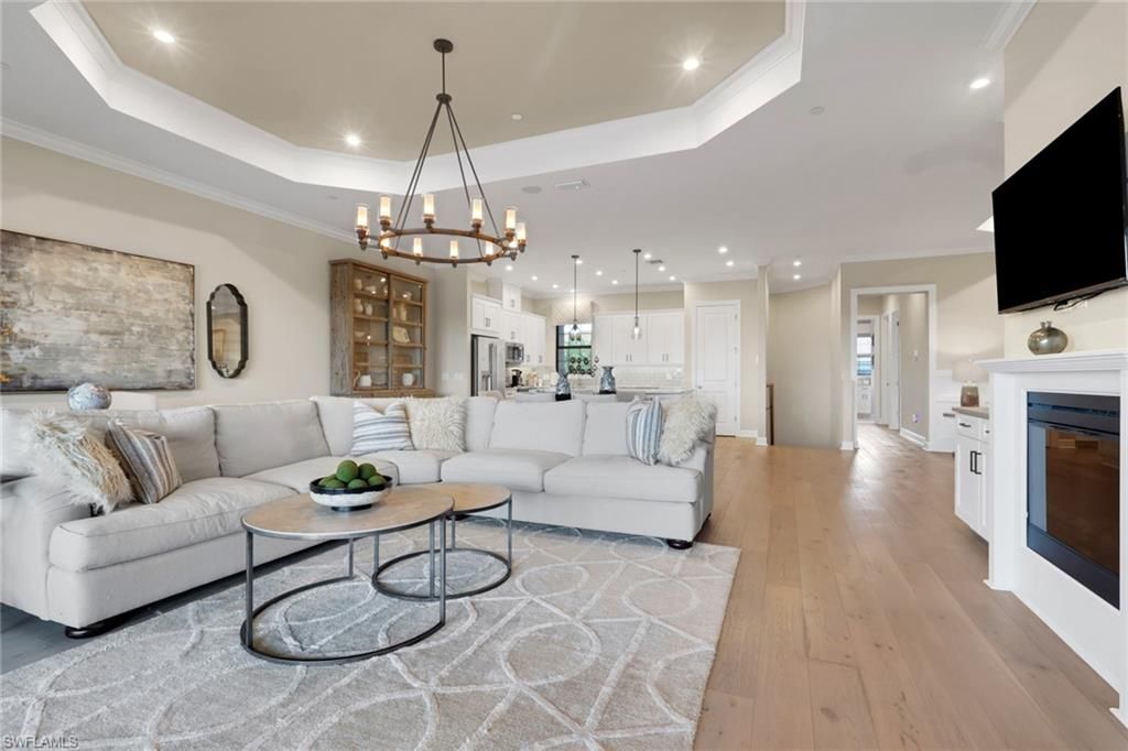 15256 Zeno WAY 203, Naples, FL 34114