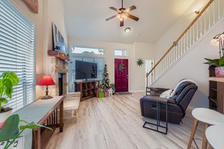 10815 Glen View CIR, Dripping Springs, TX 78620