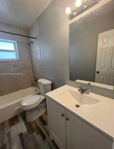 1532 SW 5th Pl A, Fort Lauderdale, FL 33312