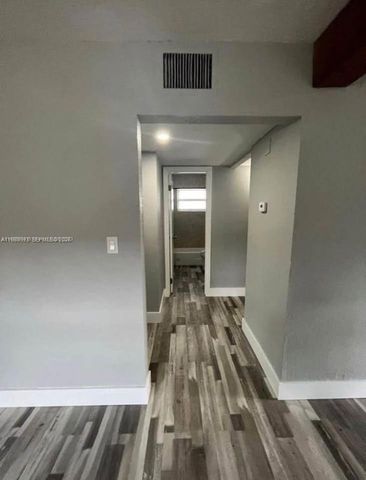 1532 SW 5th Pl A, Fort Lauderdale, FL 33312