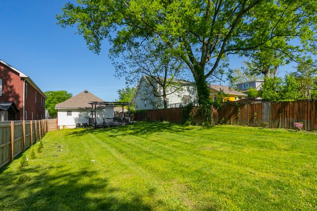 200 Myrtle St, Nashville, TN 37206