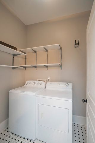 200 Myrtle St, Nashville, TN 37206