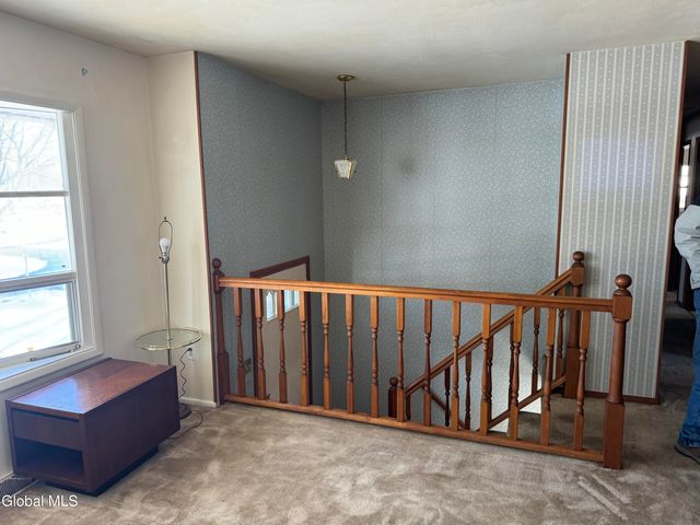 41 Sonat Road, Clifton Park, NY 12065