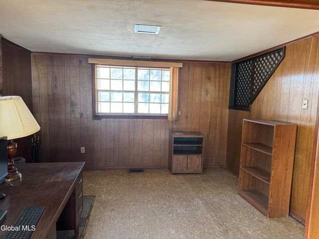 41 Sonat Road, Clifton Park, NY 12065