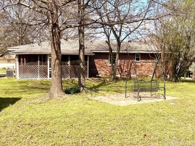 406 Highhill Road, North Little Rock, AR 72116