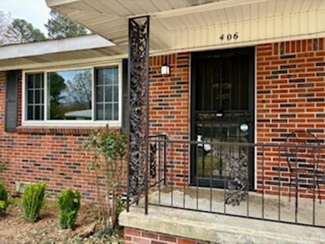 406 Highhill Road, North Little Rock, AR 72116