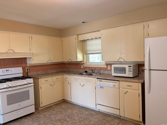 406 Highhill Road, North Little Rock, AR 72116