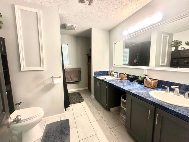 160 Rodriguez Drive, Raceland, LA 70394