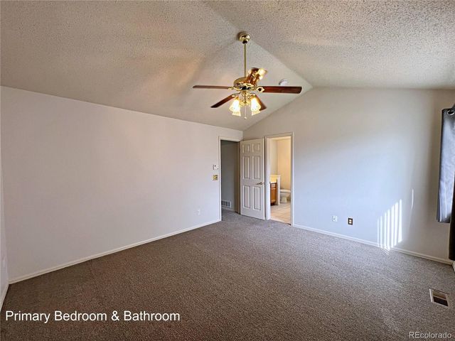 5377 S UKRAINE Way, Aurora, CO 80015
