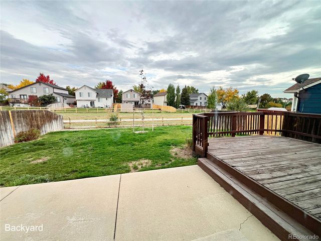 5377 S UKRAINE Way, Aurora, CO 80015