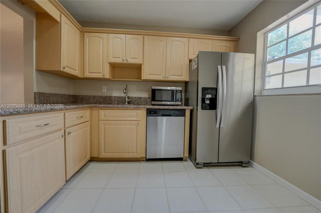2403 SW 58th Manor 1, Fort Lauderdale, FL 33312