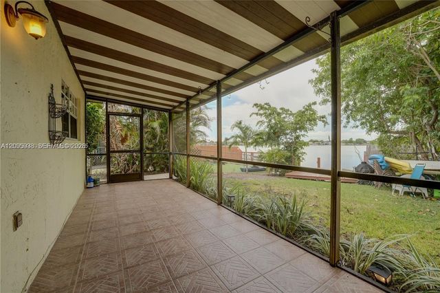 2403 SW 58th Manor 1, Fort Lauderdale, FL 33312