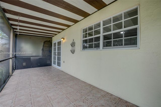 2403 SW 58th Manor 1, Fort Lauderdale, FL 33312