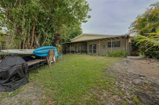 2403 SW 58th Manor 1, Fort Lauderdale, FL 33312