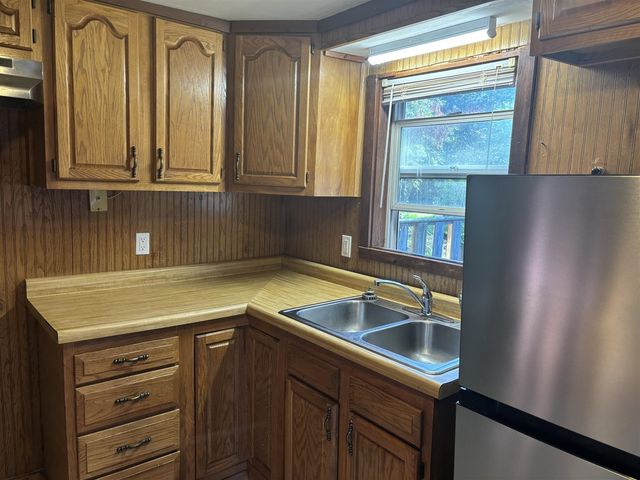 1381 Madison Street, Muskegon, MI 49442
