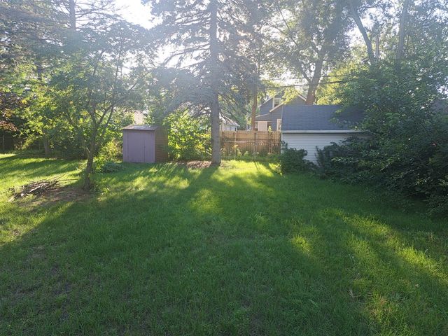 1381 Madison Street, Muskegon, MI 49442