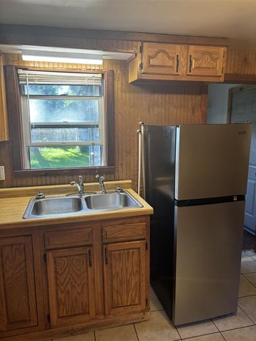 1381 Madison Street, Muskegon, MI 49442