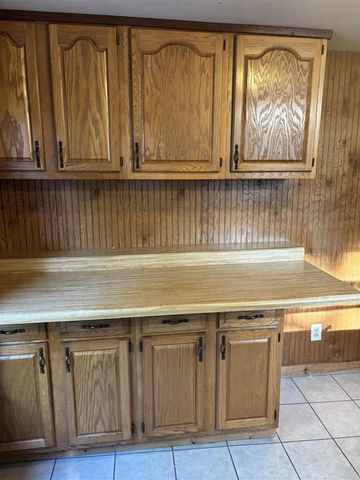 1381 Madison Street, Muskegon, MI 49442
