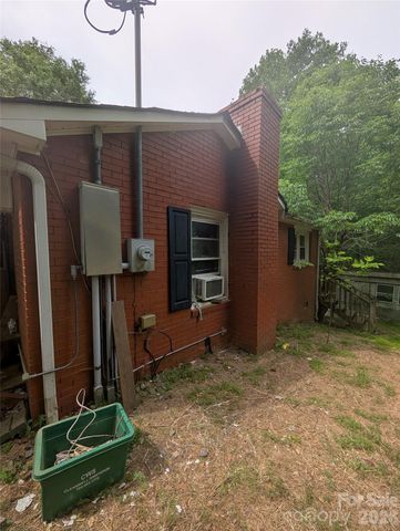 1908 Rock Hollar Road, Stanley, NC 28164