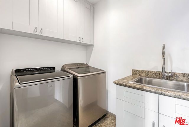 8827 Evanview Drive, Los Angeles, CA 90069