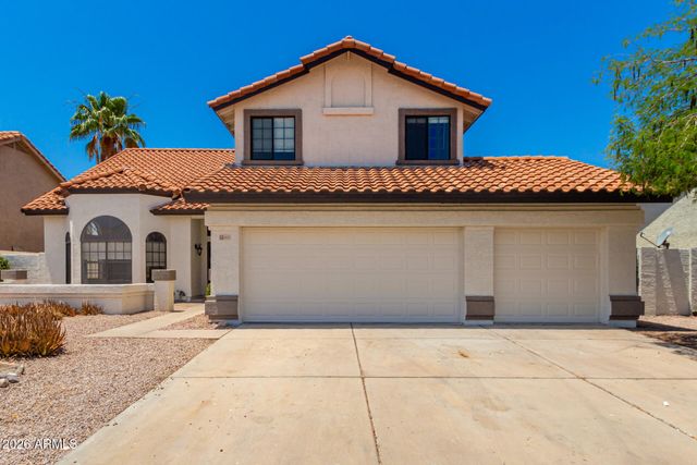 6121 E SADDLEBACK Street, Mesa, AZ 85215
