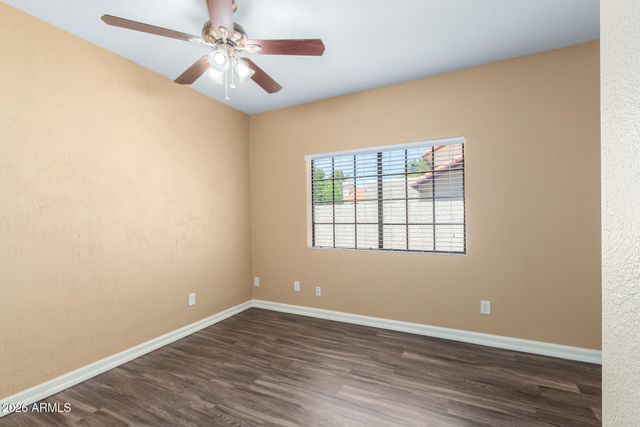 6121 E SADDLEBACK Street, Mesa, AZ 85215